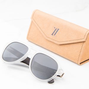 Amevie bamboo sunglasses Cancun 3