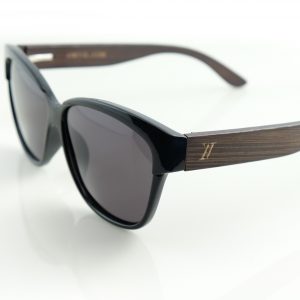 Bamboo sunglasses for men and women