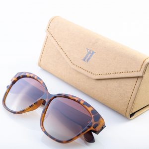 Amevie bamboo sunglasses