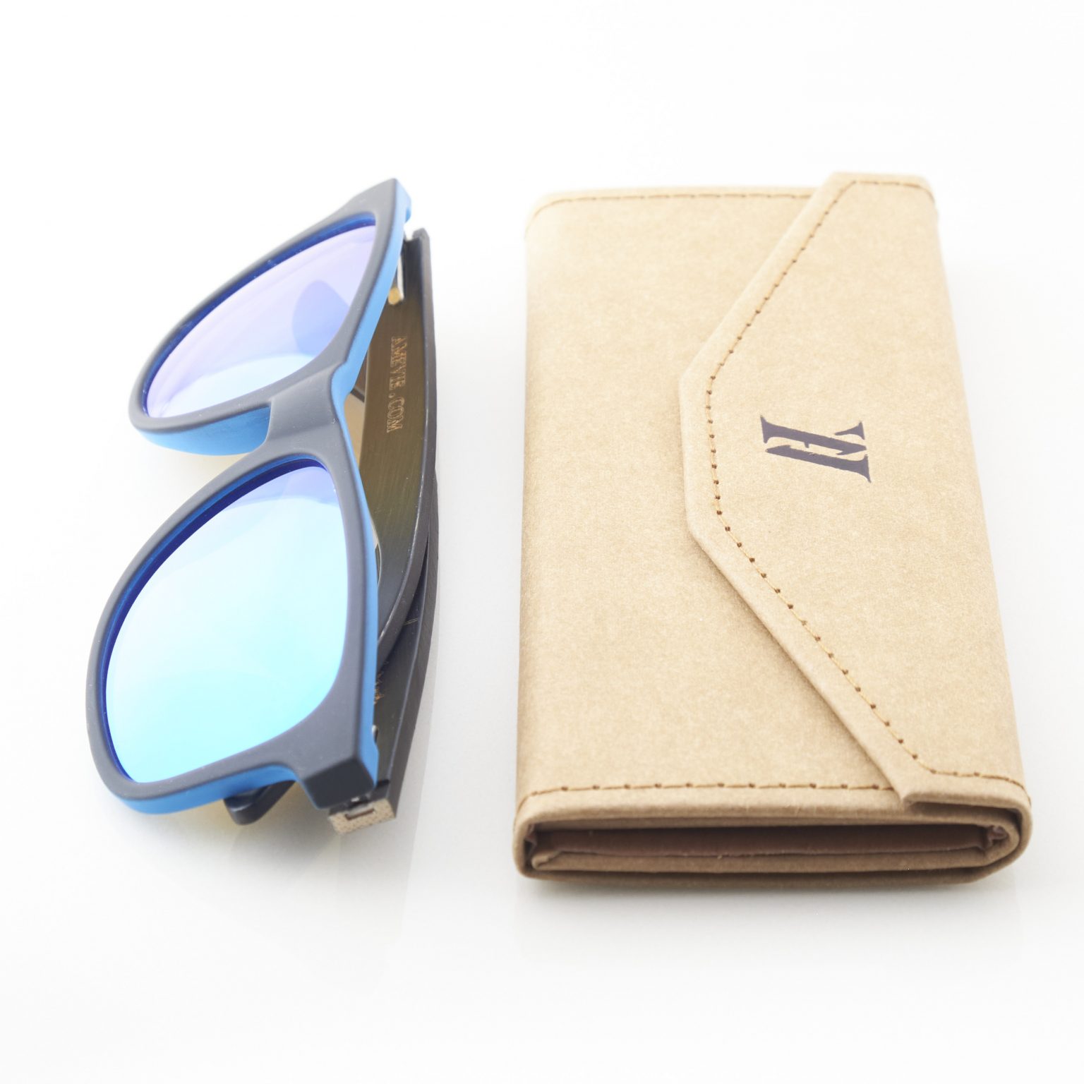 Azores Sky Bamboo Sunglasses